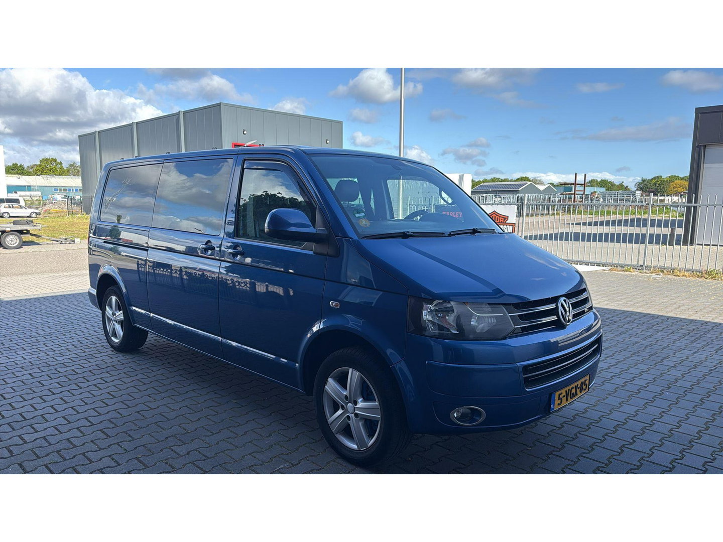 Volkswagen Transporter 2.0 TDI L2H1 DC Comfortline Automaat Leer