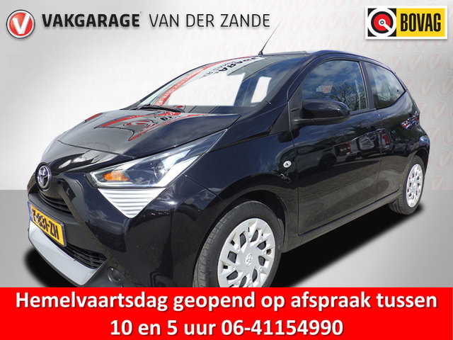 Toyota Aygo - 1.0 VVT-i x-play Airco, Carplay, 5 DRS, NL/NAP!