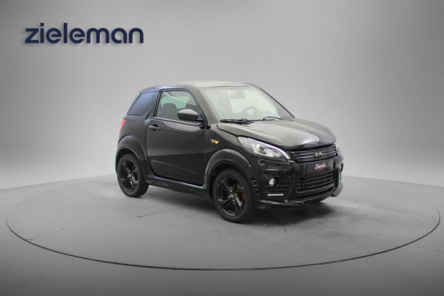 Ligier JS50 - dCi Sport Young - 2023 - 6.903 Km - Leer, Stuurbekrachtiging