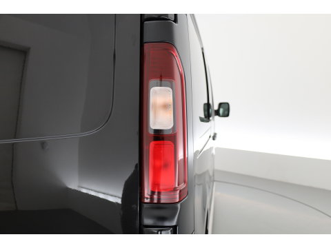 Renault Trafic 2.0 dCi L2H1 N-Connecta | Dubb. Cabine | 6 pers. | Navi | Camera | Trekhaak | Cruise