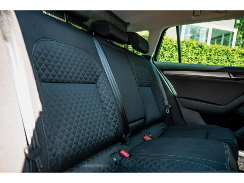 Škoda Superb Combi 1.8 TSI Style Business | TREKHAAK 1800 KG | ADAPTIVE CRUISE