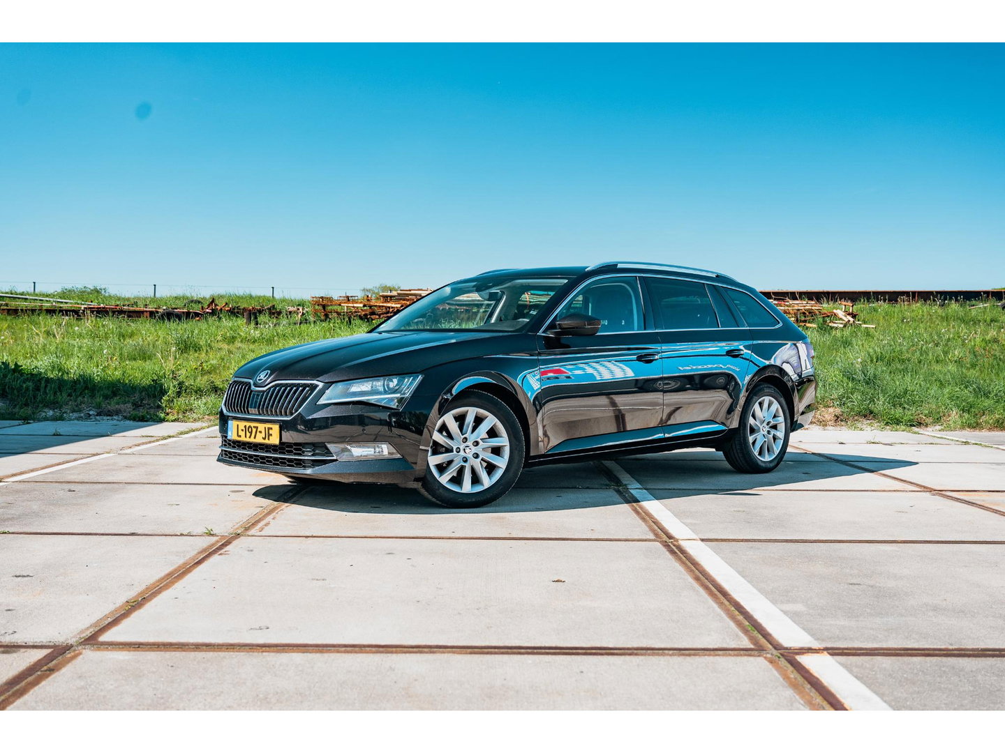 Škoda Superb Combi 1.8 TSI Style Business | TREKHAAK 1800 KG | ADAPTIVE CRUISE