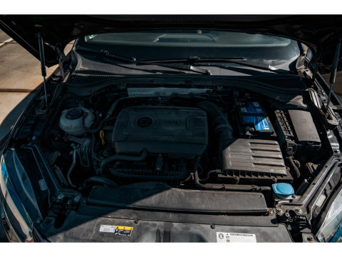 Škoda Superb Combi 1.8 TSI Style Business | TREKHAAK 1800 KG | ADAPTIVE CRUISE