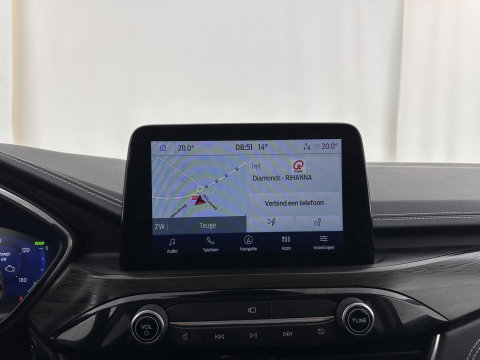Ford Kuga 2.5 PHEV Vignale (Plug-in) (INCL-BTW) Aut. *LEATHER | ADAPTIVE-CRUISE | FULL-LED | DIGI-COCKPIT | KEYLESS | DAB | CARPLAY | NAVI-FULLMAP | MEMORY-PACK | HEATED-COMFORTSEATS | PRIVACYGLASS | TOWBAR | 18''ALU*