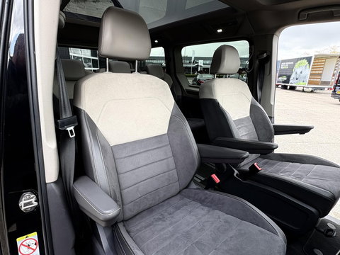Volkswagen Multivan 1.4 eHybrid L2H1 Style PANO | ALCANTARA | HOUTEN VLOER | STUURVERWARMING | ELEK DEUREN
