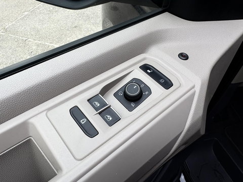 Volkswagen Multivan 1.4 eHybrid L2H1 Style PANO | ALCANTARA | HOUTEN VLOER | STUURVERWARMING | ELEK DEUREN