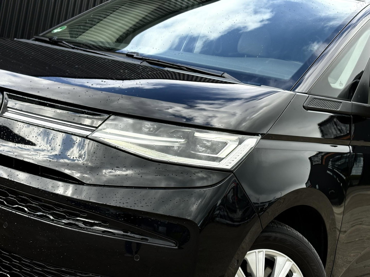 Volkswagen Multivan 1.4 eHybrid L2H1 Style PANO | ALCANTARA | HOUTEN VLOER | STUURVERWARMING | ELEK DEUREN