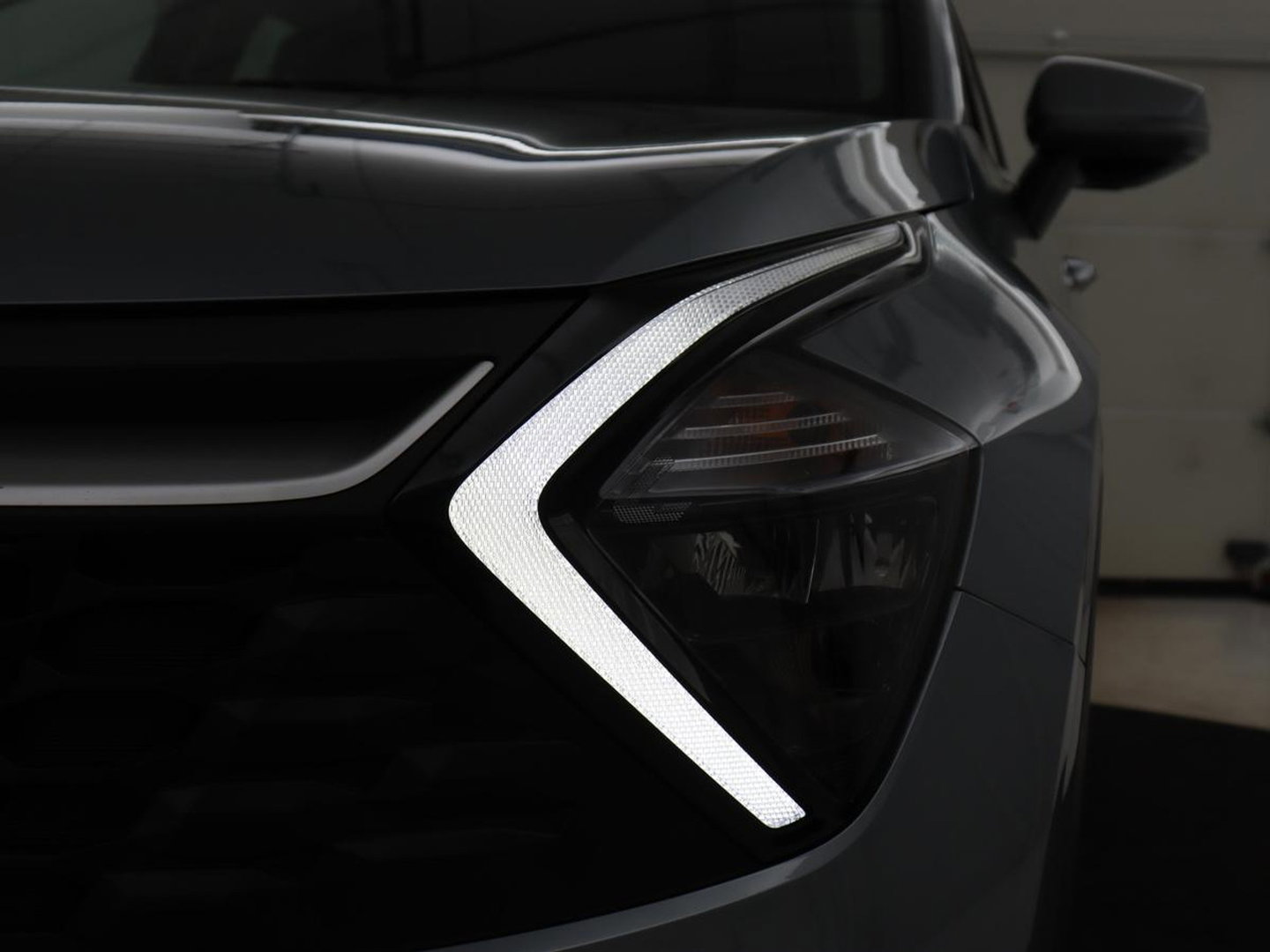 Kia Sportage 1.6 T-GDi Plug-in Hybrid AWD DynamicLine | SOH 97,2% | Camera | Carplay | Adaptive cruise | Navigatie | 19'' | Full LED | Climate control | PHEV