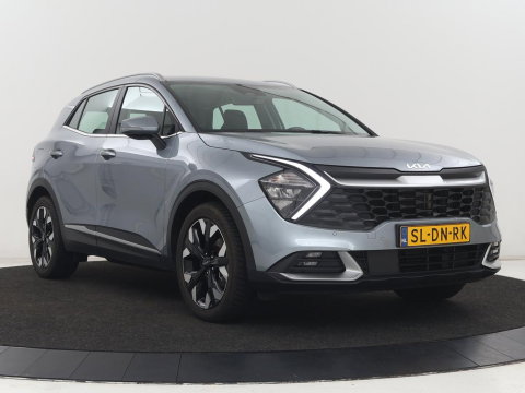 Kia Sportage 1.6 T-GDi Plug-in Hybrid AWD DynamicLine | SOH 97,2% | Camera | Carplay | Adaptive cruise | Navigatie | 19'' | Full LED | Climate control | PHEV