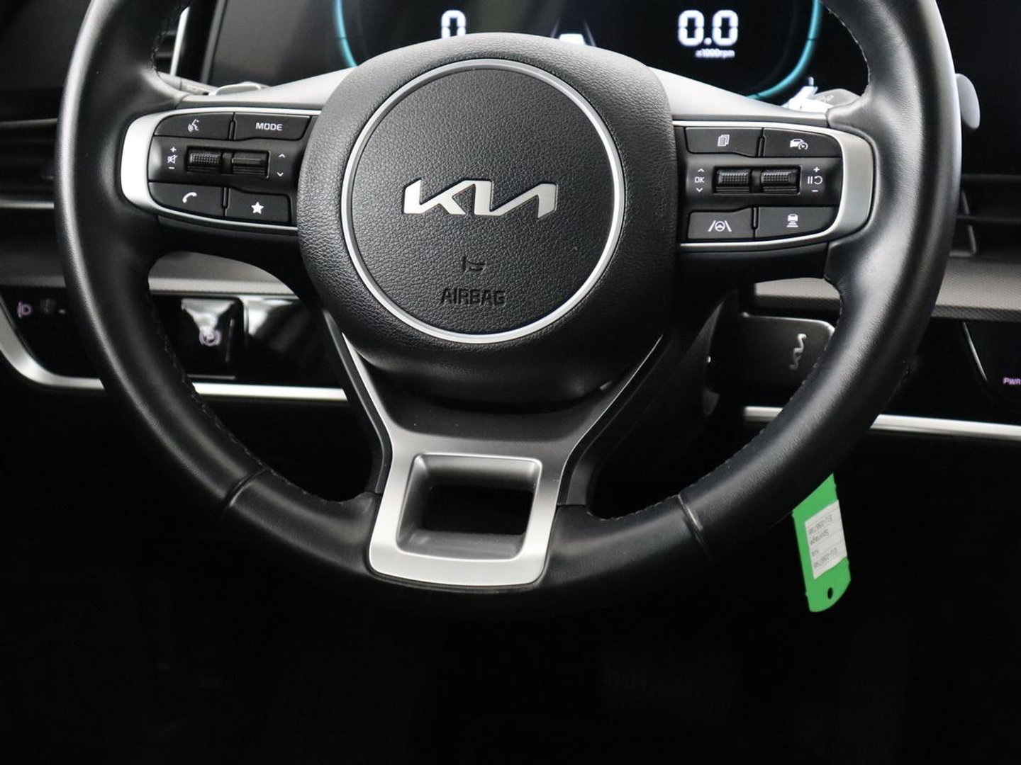 Kia Sportage 1.6 T-GDi Plug-in Hybrid AWD DynamicLine | SOH 97,2% | Camera | Carplay | Adaptive cruise | Navigatie | 19'' | Full LED | Climate control | PHEV