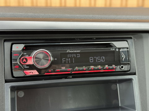 Volkswagen Polo 1.6 TDI | Bluetooth | Radio / CD | Centrale Deurvergrendeling | Isofix | Automatische Verlichting | Start Stop |
