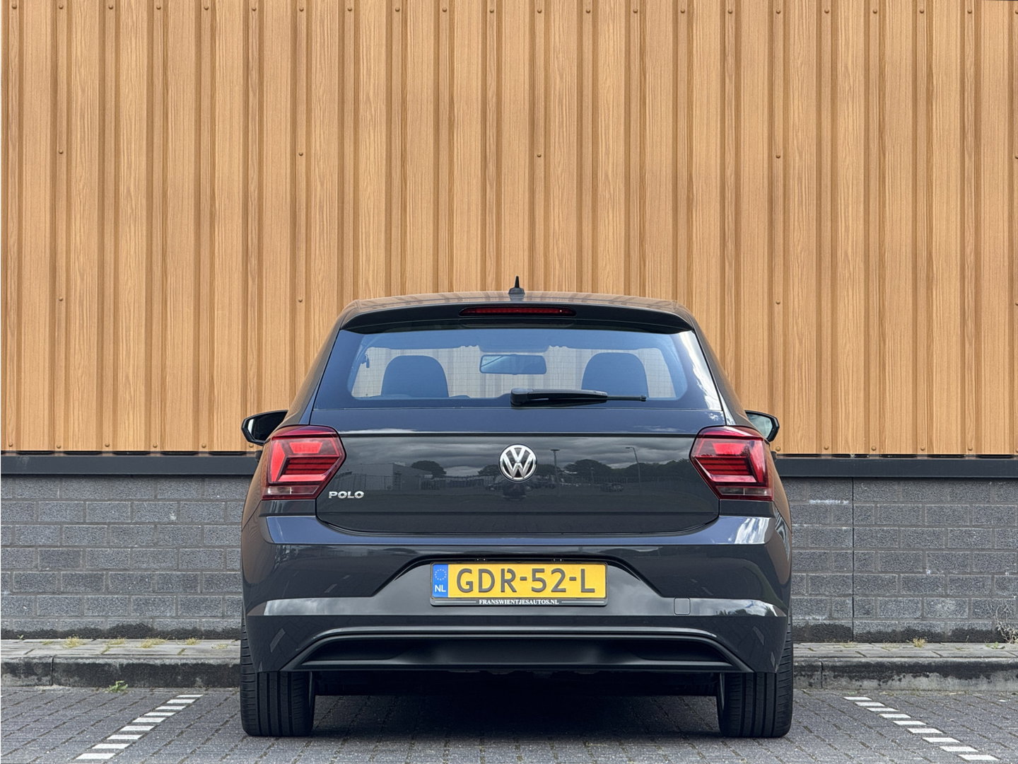 Volkswagen Polo 1.6 TDI | Bluetooth | Radio / CD | Centrale Deurvergrendeling | Isofix | Automatische Verlichting | Start Stop |