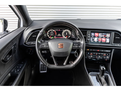 SEAT Leon 2.0 TSI CUPRA VIRTUAL BREMBO SCHAAL CARBON R PACK