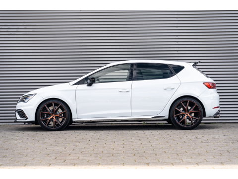 SEAT Leon 2.0 TSI CUPRA VIRTUAL BREMBO SCHAAL CARBON R PACK