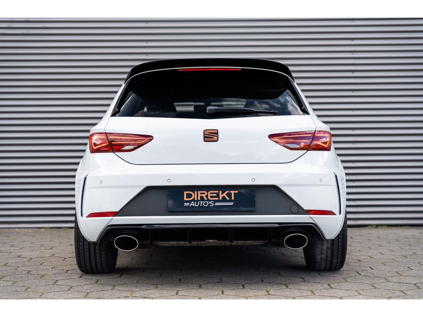 SEAT Leon 2.0 TSI CUPRA VIRTUAL BREMBO SCHAAL CARBON R PACK