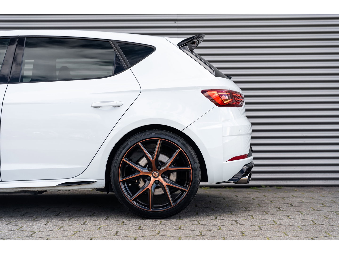 SEAT Leon 2.0 TSI CUPRA VIRTUAL BREMBO SCHAAL CARBON R PACK
