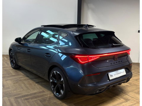 CUPRA Leon 1.5 eTSI PANO KEYLESS MEMORY VOL'