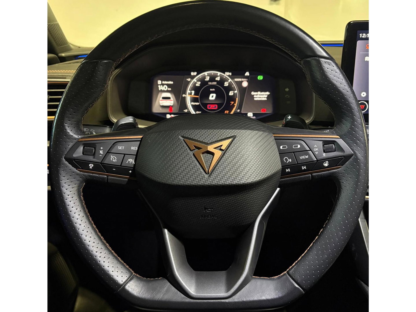 CUPRA Leon 1.5 eTSI PANO KEYLESS MEMORY VOL'