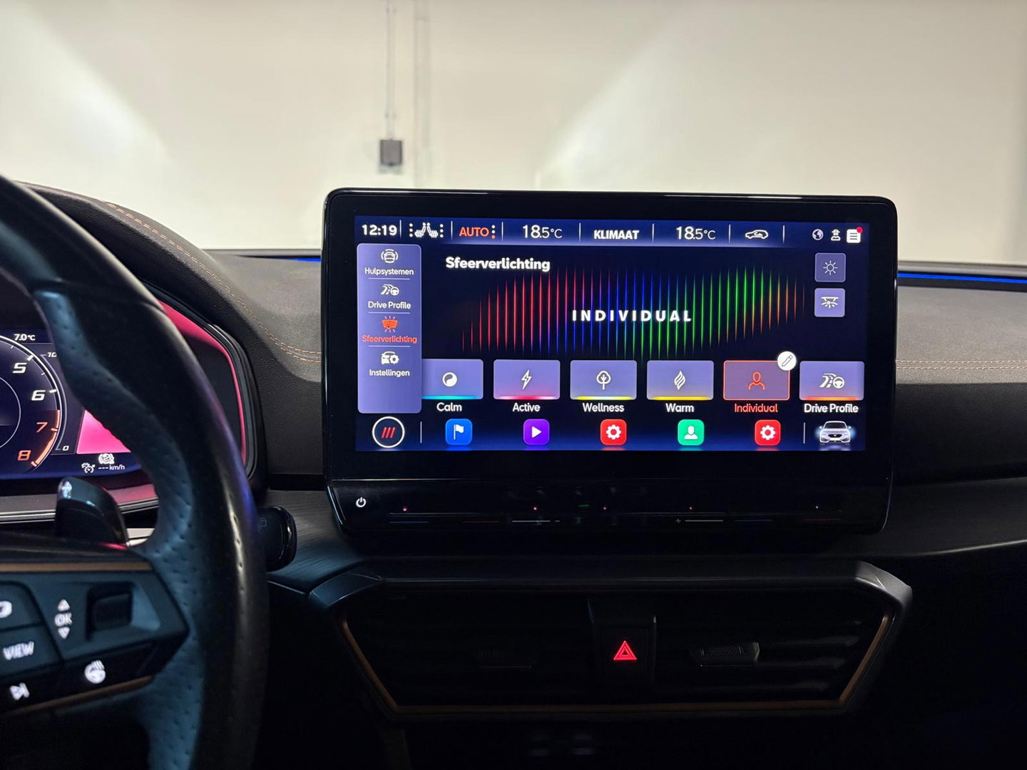 CUPRA Leon 1.5 eTSI PANO KEYLESS MEMORY VOL'