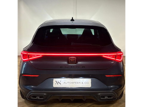 CUPRA Leon 1.5 eTSI PANO KEYLESS MEMORY VOL'