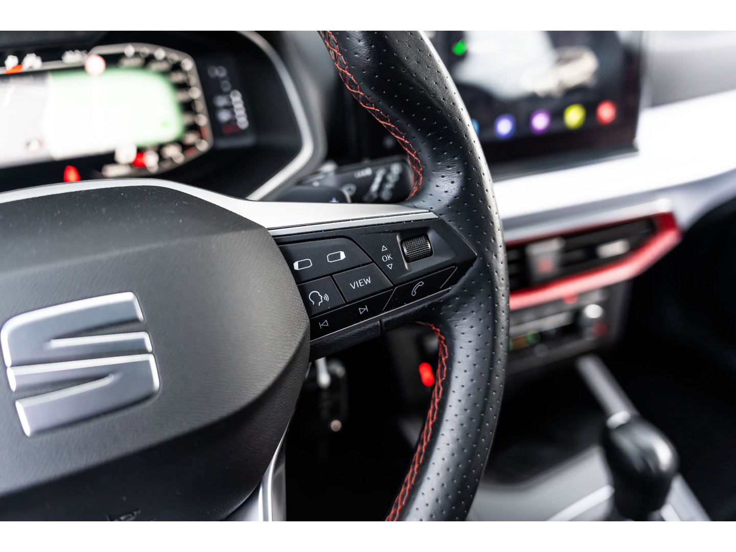 SEAT Ibiza 1.5 TSI FR BLACK EDITION PANO VIRTUAL CAMERA