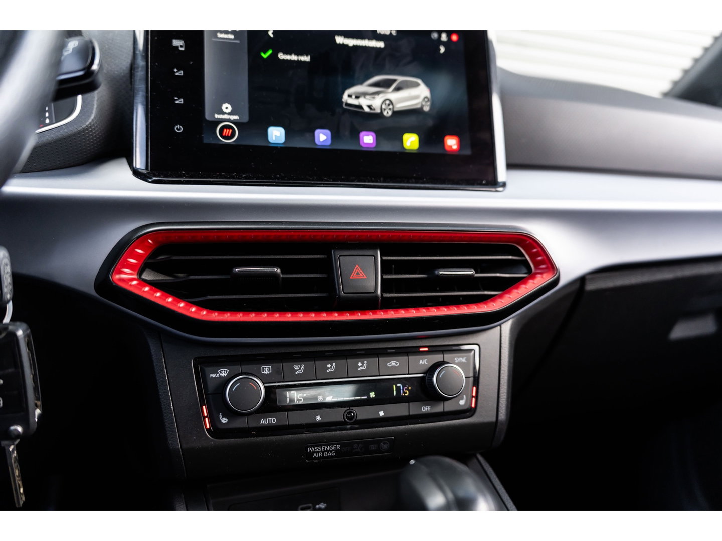SEAT Ibiza 1.5 TSI FR BLACK EDITION PANO VIRTUAL CAMERA