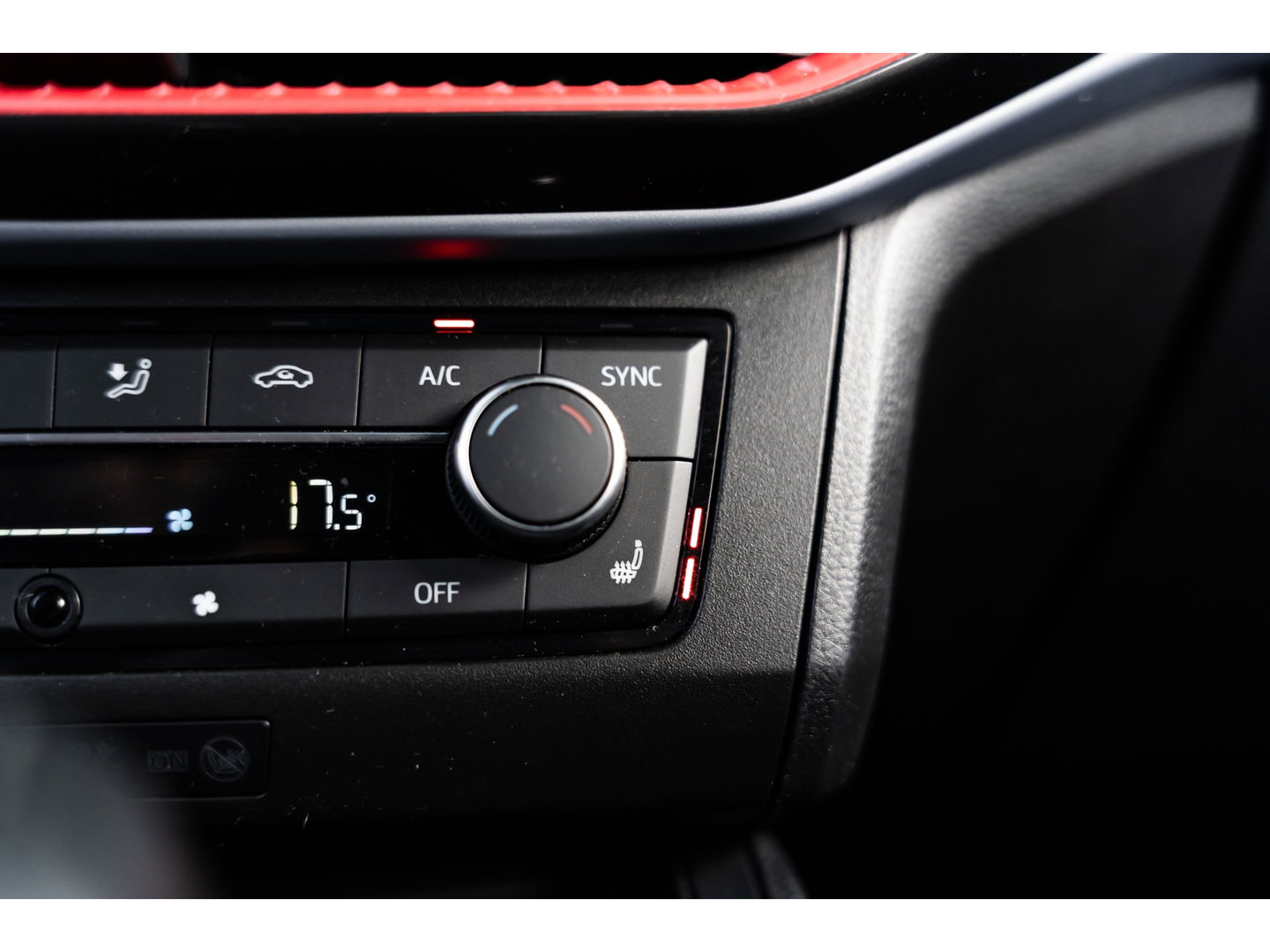 SEAT Ibiza 1.5 TSI FR BLACK EDITION PANO VIRTUAL CAMERA