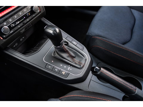 SEAT Ibiza 1.5 TSI FR BLACK EDITION PANO VIRTUAL CAMERA