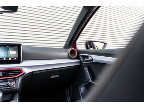 SEAT Ibiza 1.5 TSI FR BLACK EDITION PANO VIRTUAL CAMERA
