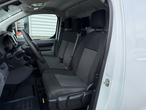 Peugeot Expert 1.5 BlueHDI L2H1 120pk Standard Premium / vaste prijs rijklaar € 11.950 ex btw / euro 6 / bpm vrij / lease vanaf € 201 / airco / cruise / navi / camera / pdc achter !