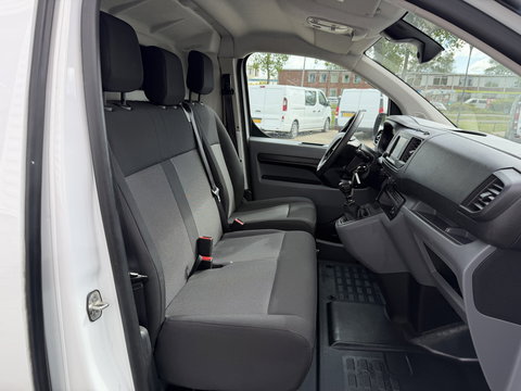 Peugeot Expert 1.5 BlueHDI L2H1 120pk Standard Premium / vaste prijs rijklaar € 11.950 ex btw / euro 6 / bpm vrij / lease vanaf € 201 / airco / cruise / navi / camera / pdc achter !