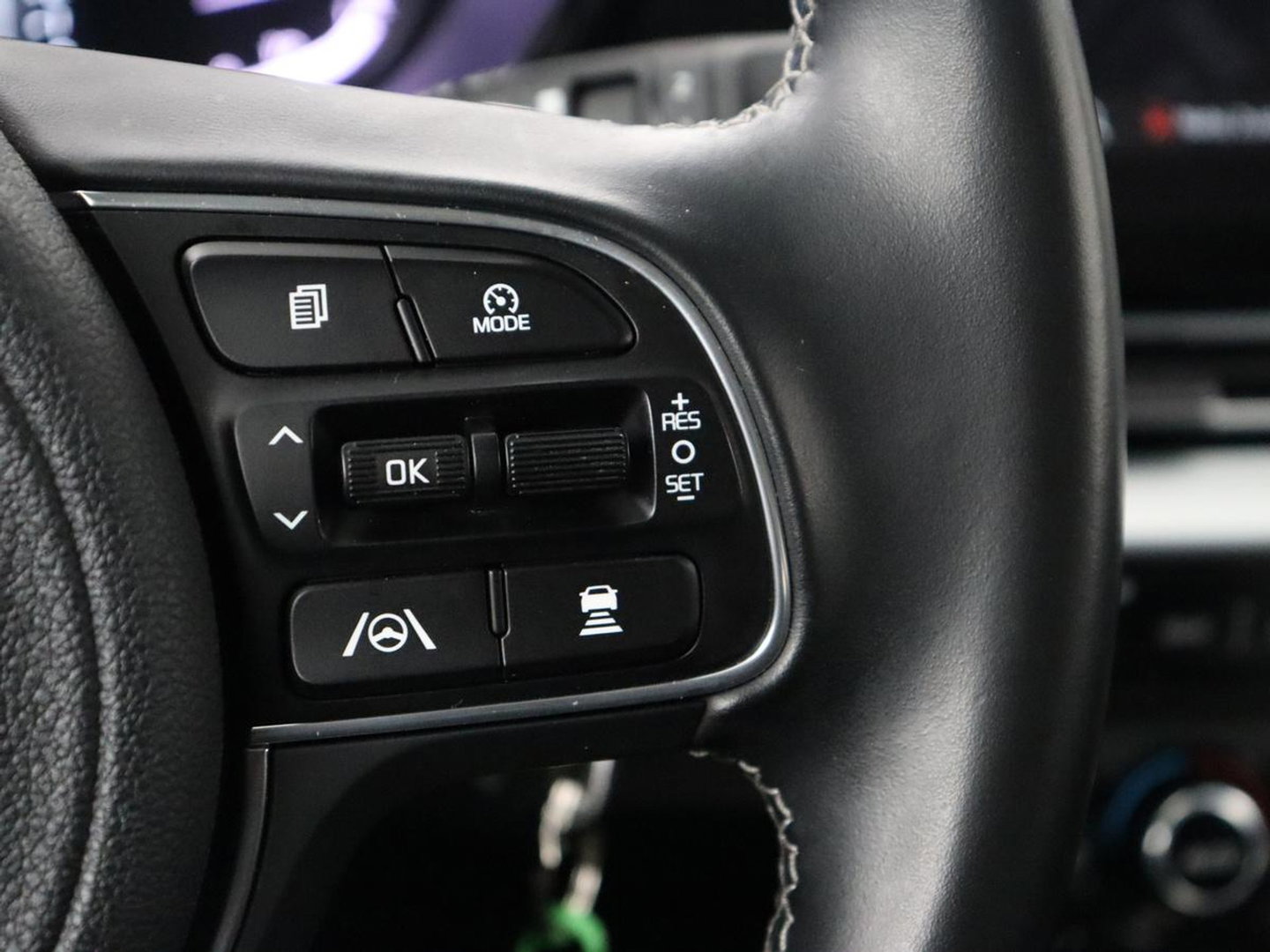 Kia Niro 1.6 GDi Hybrid DynamicLine | Trekhaak | Adaptive cruise | Half leder | Carplay | Camera | Navigatie | Parkeerhulp | Climate control | Lichtmetalen velgen