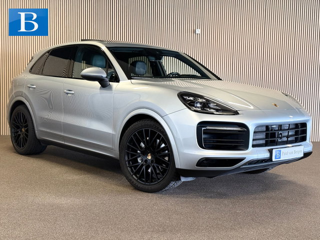 Porsche Cayenne - 3.0 E-Hybrid SPORT DESIGN-PANO-SPORT CHRONO-14 VOUDIG-VIERWIELBESTURING-HEAD-UP-ZEER COMPLEET
