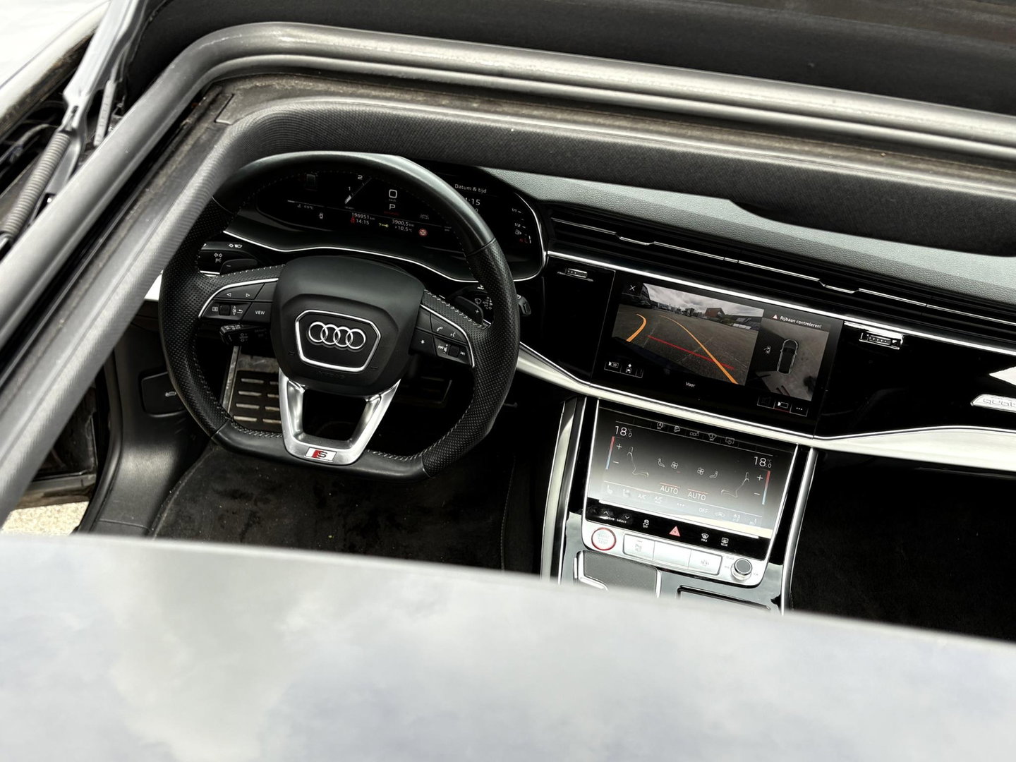 Audi SQ8 4.0 TDI SQ8 quattro | UNIEK | GRIJS KENTEKEN | BOMVOL! | PANO | DIGI COCKPIT | ADAPTIVE | LED