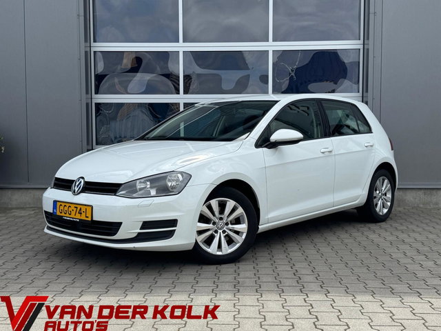 Volkswagen Golf - 1.6 TDI Highline Automaat | Adaptive Cruise | Camera | Stoelverwarming | Airco