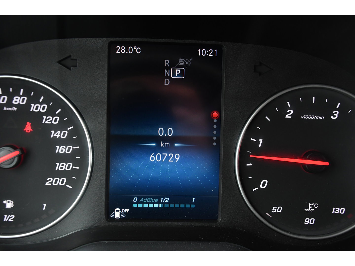 Mercedes-Benz Sprinter 319 3.0 CDI L2H1 AMG Edition Adaptieve Cruise, Camera, LED, Leder, 10,5" Mbux, NAVI, Carplay, Stoelverwarming, BOM VOL!