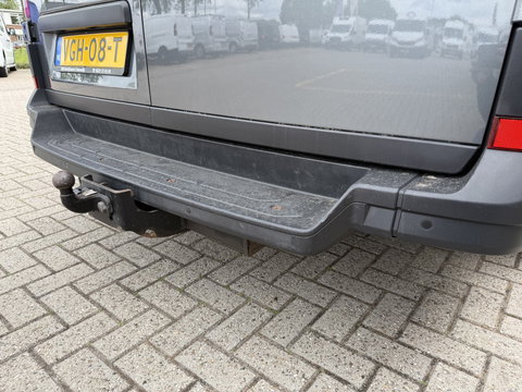 Volkswagen Crafter 35 2.0 TDI 177pk L3H3 ( L2H2 ) DC 6 persoons Comfortline / euro 6 / bpm vrij / vaste prijs rijklaar € 31.950 ex btw / lease vanaf € 521 / airco / cruise / grijs metallic !