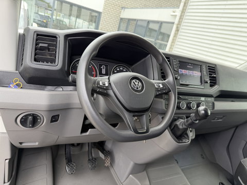 Volkswagen Crafter 35 2.0 TDI 177pk L3H3 ( L2H2 ) DC 6 persoons Comfortline / euro 6 / bpm vrij / vaste prijs rijklaar € 31.950 ex btw / lease vanaf € 521 / airco / cruise / grijs metallic !