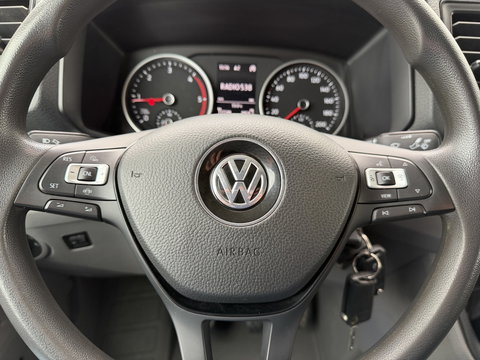 Volkswagen Crafter 35 2.0 TDI 177pk L3H3 ( L2H2 ) DC 6 persoons Comfortline / euro 6 / bpm vrij / vaste prijs rijklaar € 31.950 ex btw / lease vanaf € 521 / airco / cruise / grijs metallic !