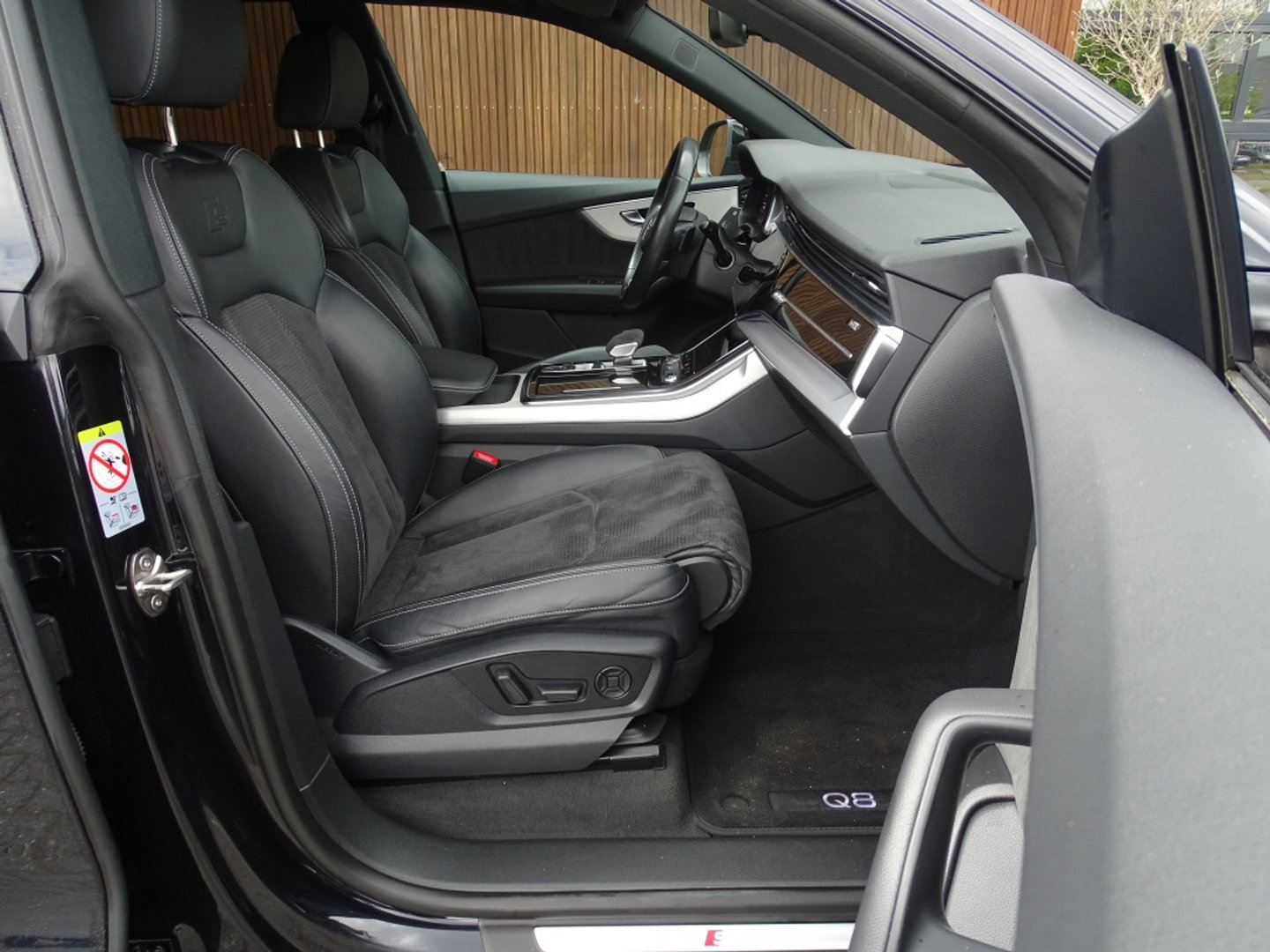 Audi Q8 60 TFSI e 462PK Quattro Competition / SQ8 ed. / B&O / 360°