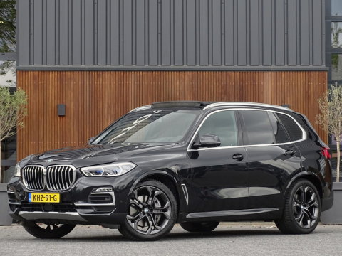 BMW X5 45e 394PK X-drive X-Line / Laser / Pano / Harman Kardon / 360°
