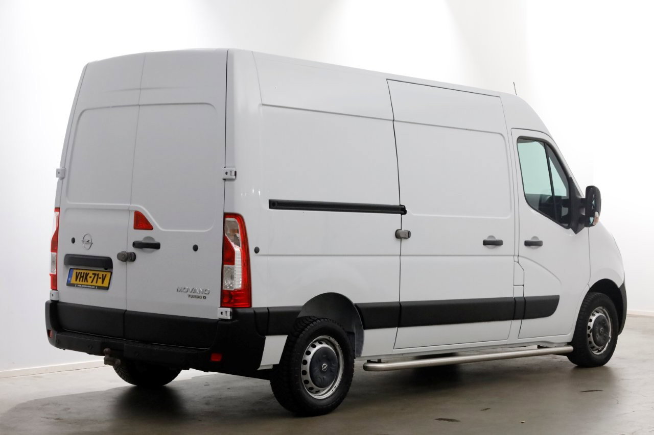 Opel Movano