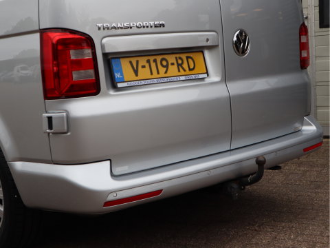 Volkswagen Transporter 2.0 TDI 150pk Automaat Euro 6 - Airco - Imperiaal - Trekhaak