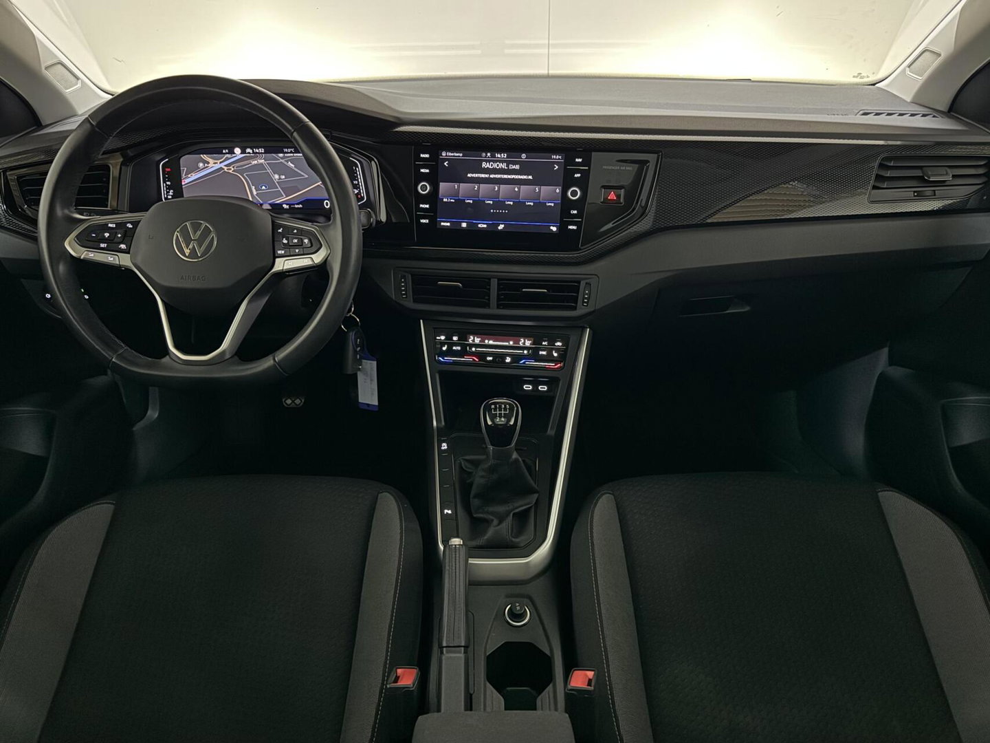 Volkswagen Polo 1.0 TSI Design Pano Virtual Carplay ACC NAP