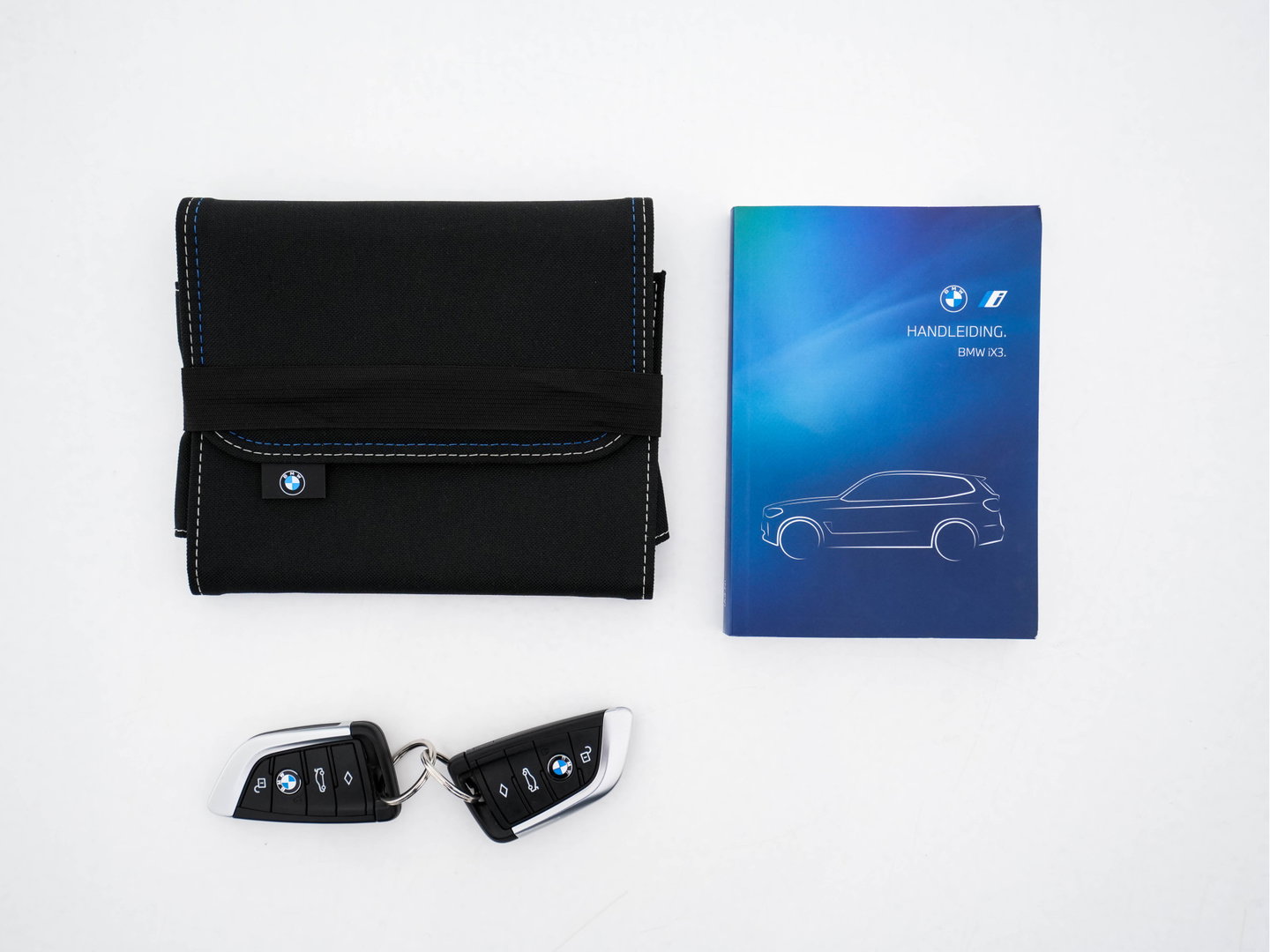 BMW iX3 High Executive 80 kWh Facelift [ 3-Fase-11kW) ] {SOH-100%} (INCL-BTW) Aut. *PANO | LEATHER | ADAPTIVE-CRUISE | FULL-LED | HARMAN/KARDON | TOPVIEW | MEMORY-PACK | BLINDSPOT | DIGI-COCKPIT | HEATED-COMFORTSEATS | DAB+ | NAVI-FULLMAP | HEAD-UP | 20''ALU