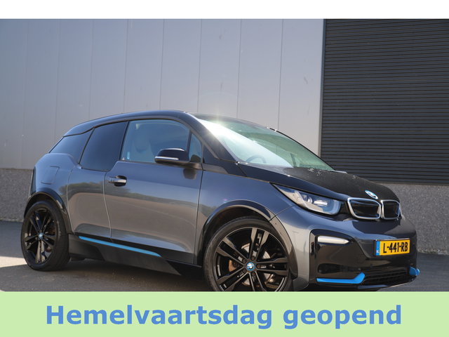BMW i3 - S 184pk Executive 120Ah 42 kWh/Carplay/Camera/W-pomp/3-Fase/20"Jetblack