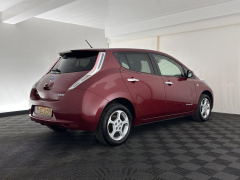 Nissan Leaf Acenta 24 kWh *NAVI-FULLMAP | MICROFIBRE | DAB | CAMERA | DIGI-COCKPIT | KEYLESS | CRUISE | DIGI-COCKPIT | HEATED-COMFORTSEATS | PRIVACYGLASS | 16"ALU*