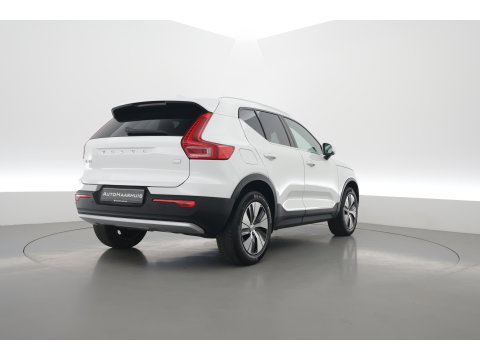 Volvo XC40 1.5 T4 Plug-in hybrid Plus Bright | SOH 97.4% |parelmoer wit | Keyless | Camera | Apple CarPlay | Harman Kardon | Stoel-Stuurverw. | Memory R