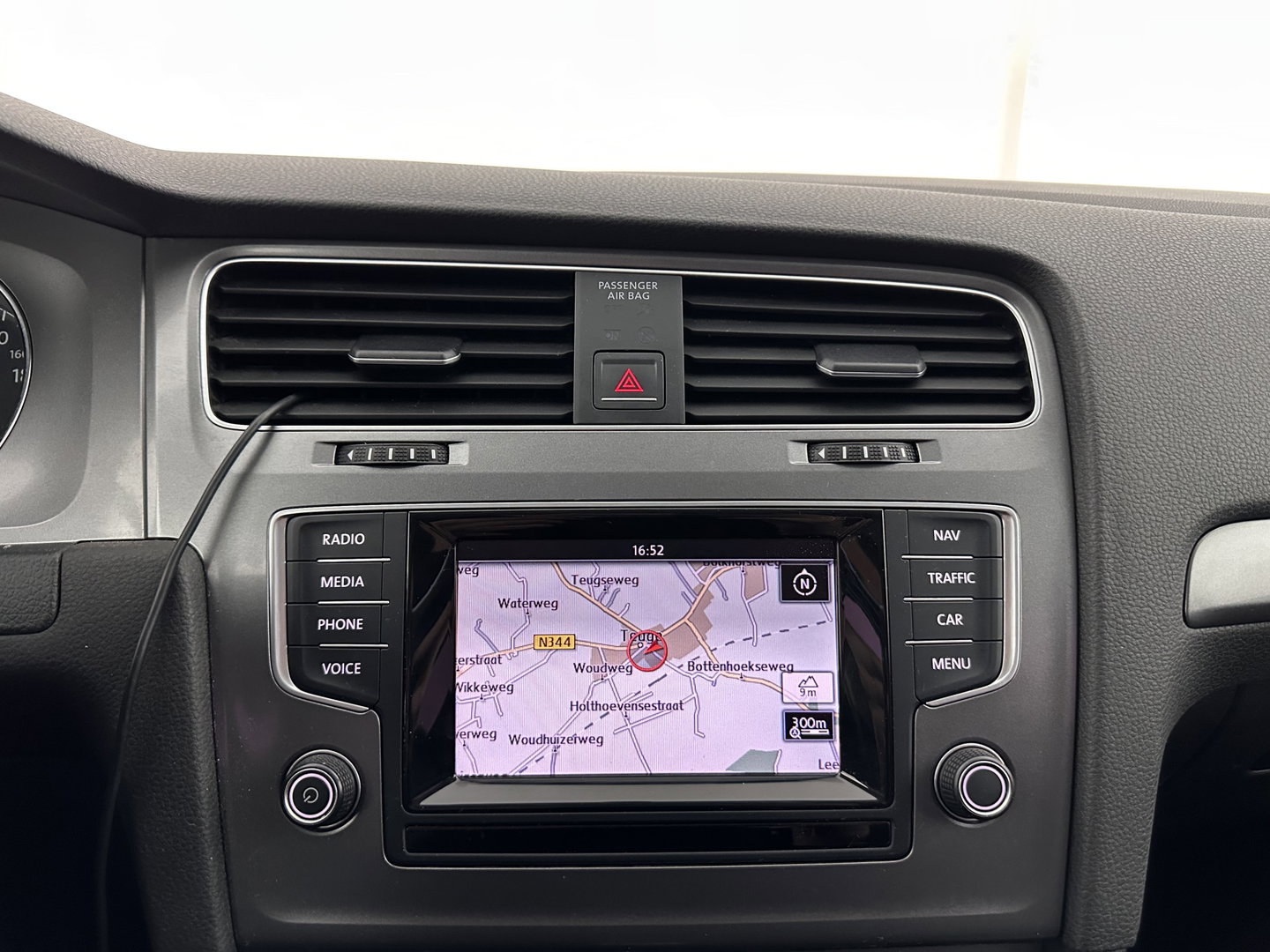 Volkswagen Golf 1.6 TDI Trendline BlueMotion (INCL-BTW) *NAVI-FULLMAP | AIRCO | CRUISE | COMFORT-SEATS | PRIVACY-GLASS | 18''ALU*