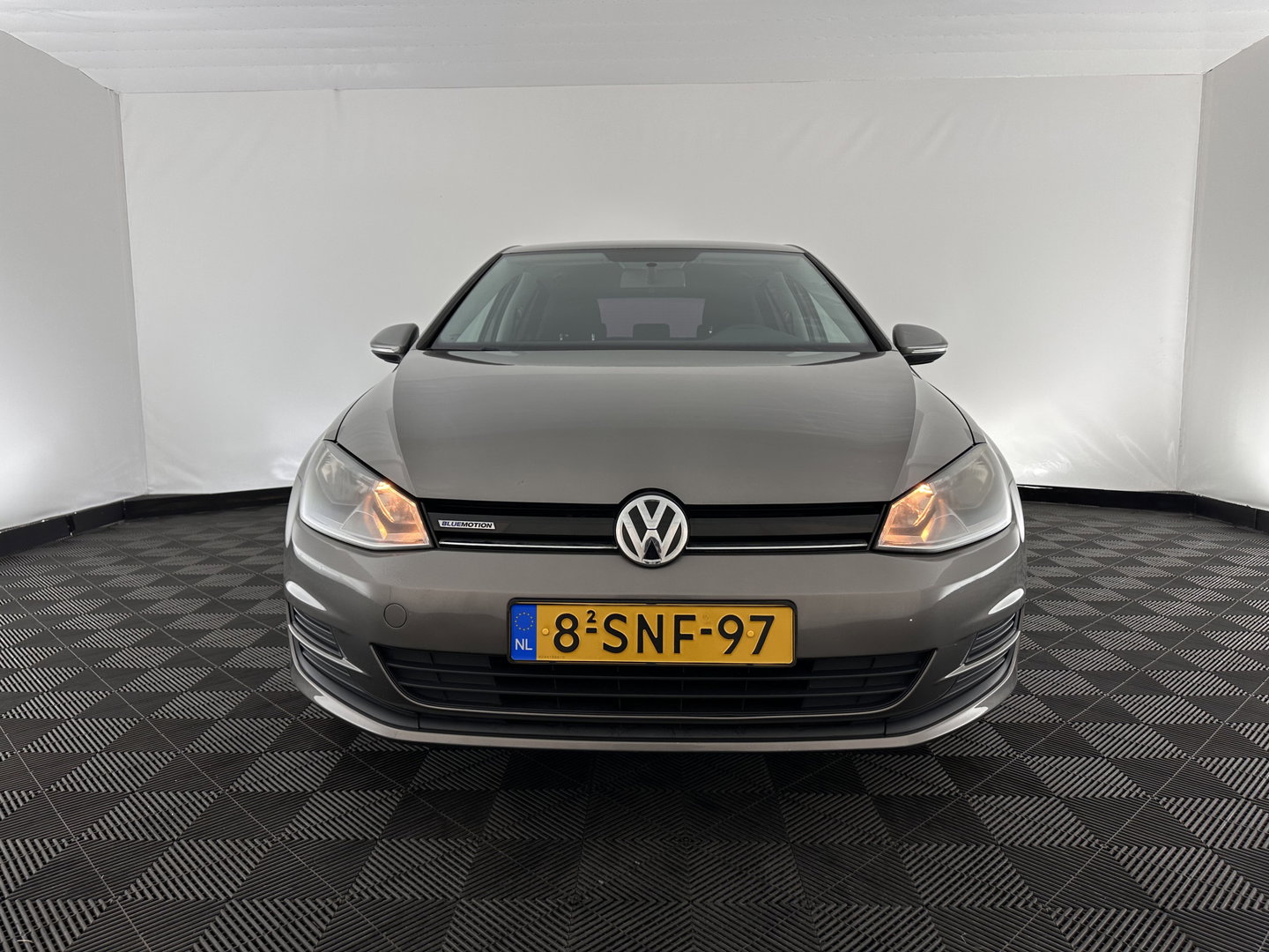 Volkswagen Golf 1.6 TDI Trendline BlueMotion (INCL-BTW) *NAVI-FULLMAP | AIRCO | CRUISE | COMFORT-SEATS | PRIVACY-GLASS | 18''ALU*